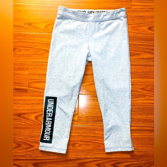 Womens Under Armour Capri Leggings - Picture 1 of 4